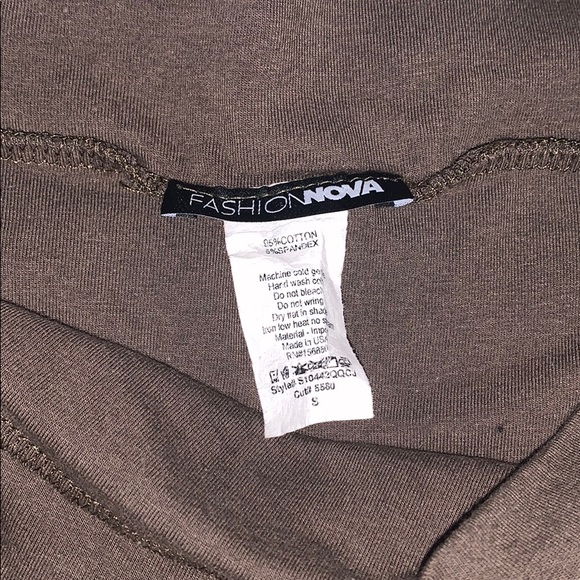 Fashion Nova Skirt - Picture 2 of 2